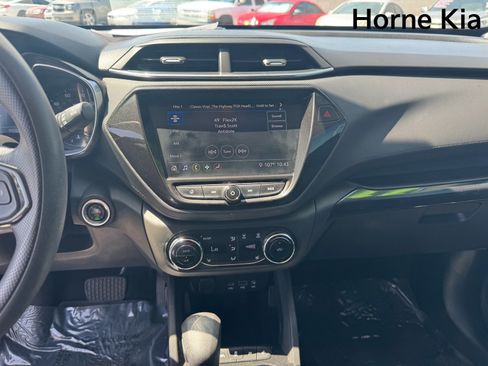 Used 2021 Chevrolet TrailBlazer LT w/ Convenience Package FWD image 20