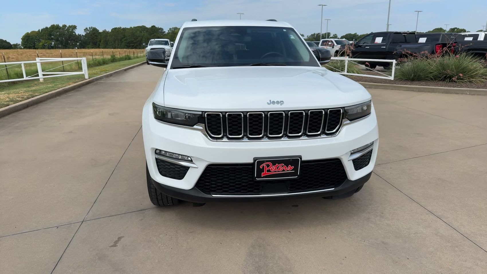 Used 2022 Jeep Grand Cherokee Limited RWD image 4