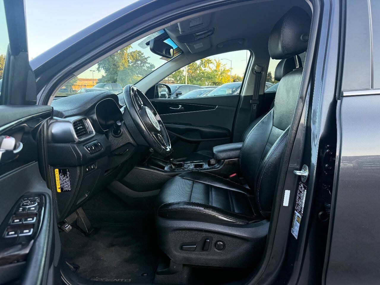 Used 2018 Kia Sorento EX FWD image 10