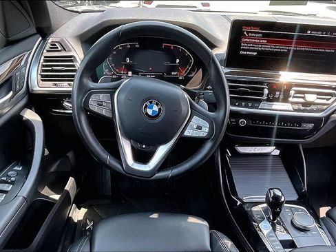 Used 2022 BMW X4 xDrive30i w/ Premium Package 2 AWD/4WD image 7