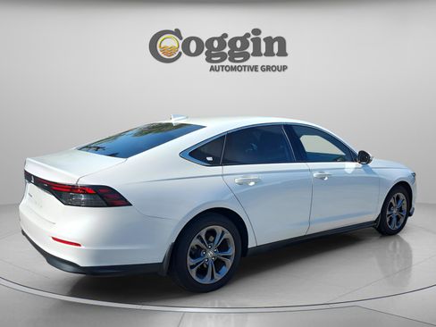 Used 2024 Honda Accord EX image 5
