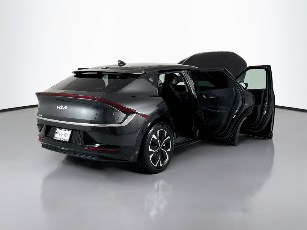 Used 2023 Kia EV6 Wind w/ Wind Technology Package AWD/4WD image 23