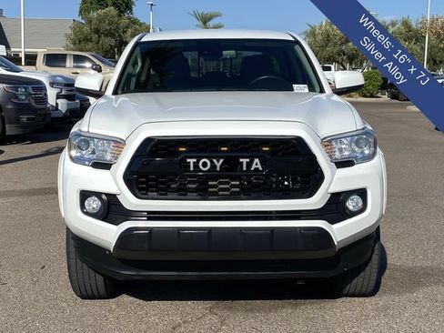 Used 2022 Toyota Tacoma SR5 RWD image 10