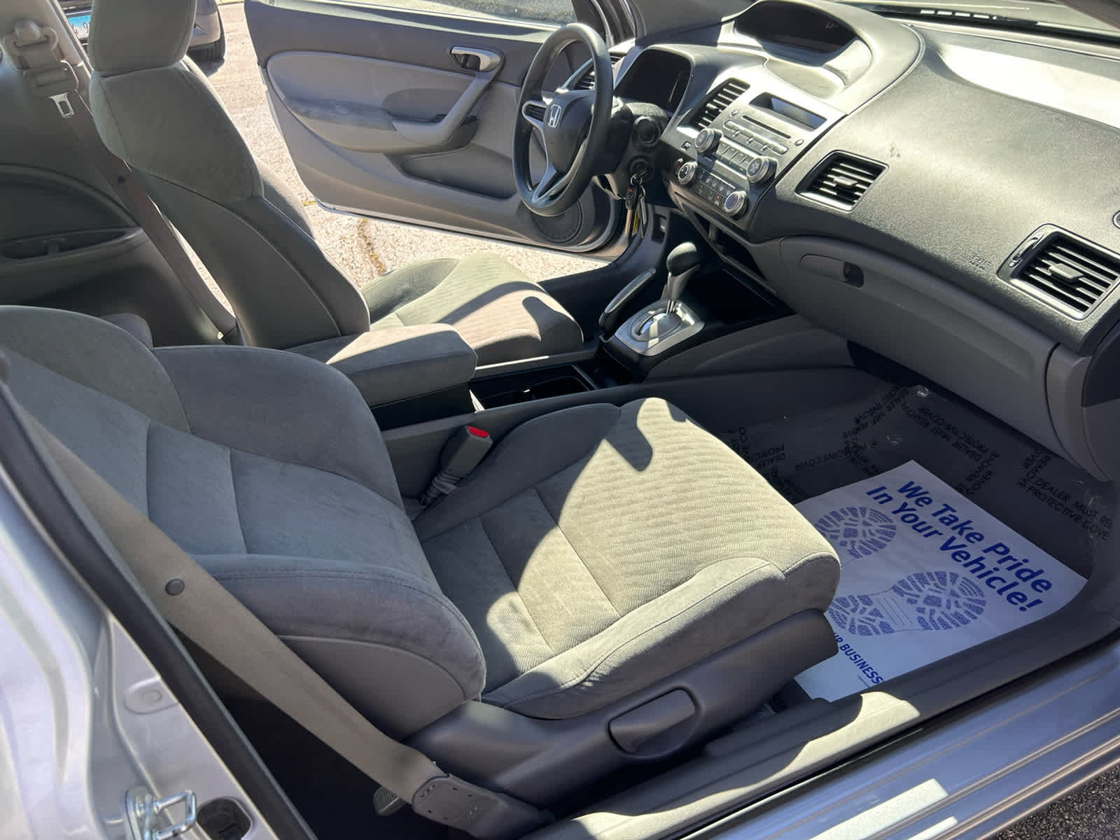 Used 2010 Honda Civic LX image 22