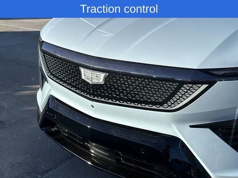 Used 2025 Cadillac Optiq Sport 1 image 30