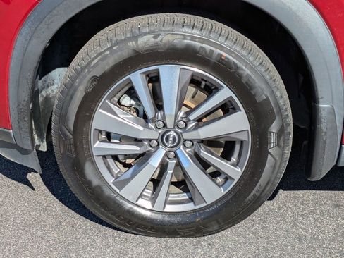 Certified 2022 Nissan Pathfinder SL image 9