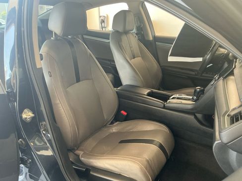 Used 2016 Honda Civic EX-L image 19