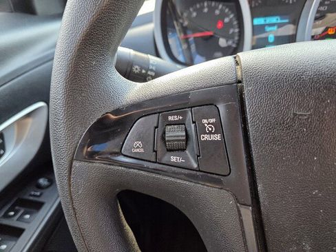 Used 2017 Chevrolet Equinox LS image 20