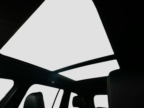 New 2026 Jeep Grand Cherokee Limited w/ Limited Altitude Package image 24