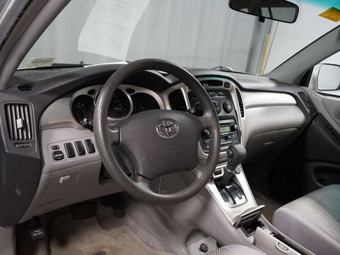 Used 2006 Toyota Highlander 2WD image 7