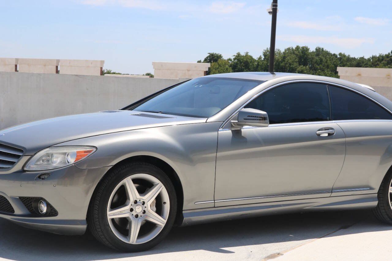 Used 2010 Mercedes-Benz CL 550 4MATIC image 5