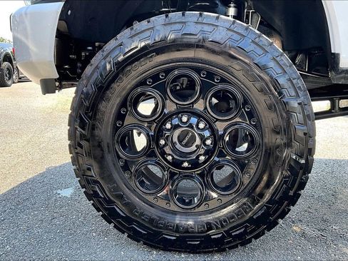 Used 2021 Ford F250 Lariat w/ Lariat Ultimate Package AWD/4WD image 36