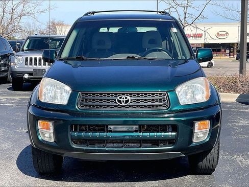 Used 2002 Toyota RAV4 4WD image 2