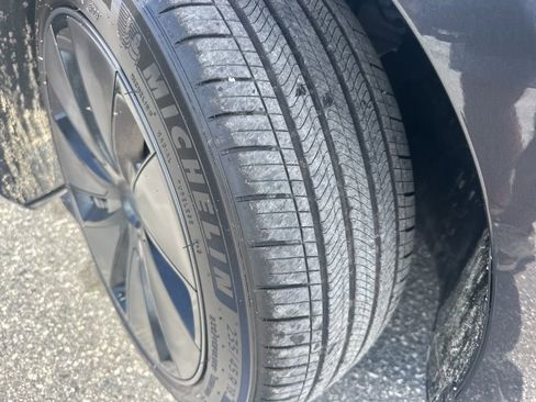 Used 2025 Tesla Model 3 Long Range image 33