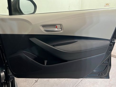 Used 2020 Toyota Corolla LE w/ Protection Package FWD image 22