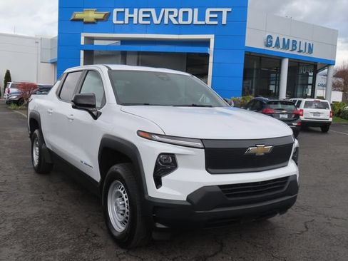 Used 2025 Chevrolet Silverado EV W/T AWD/4WD image 1