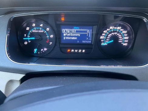 Used 2018 Ford Taurus SE image 27