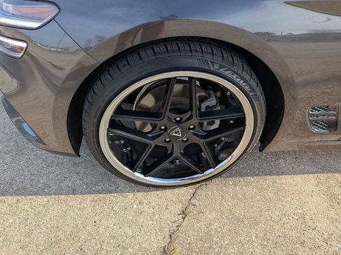 Used 2023 Genesis G70 2.0T RWD image 28