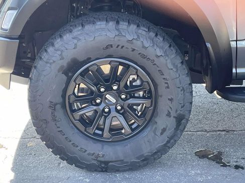 Used 2025 Ford F150 Raptor AWD/4WD image 10