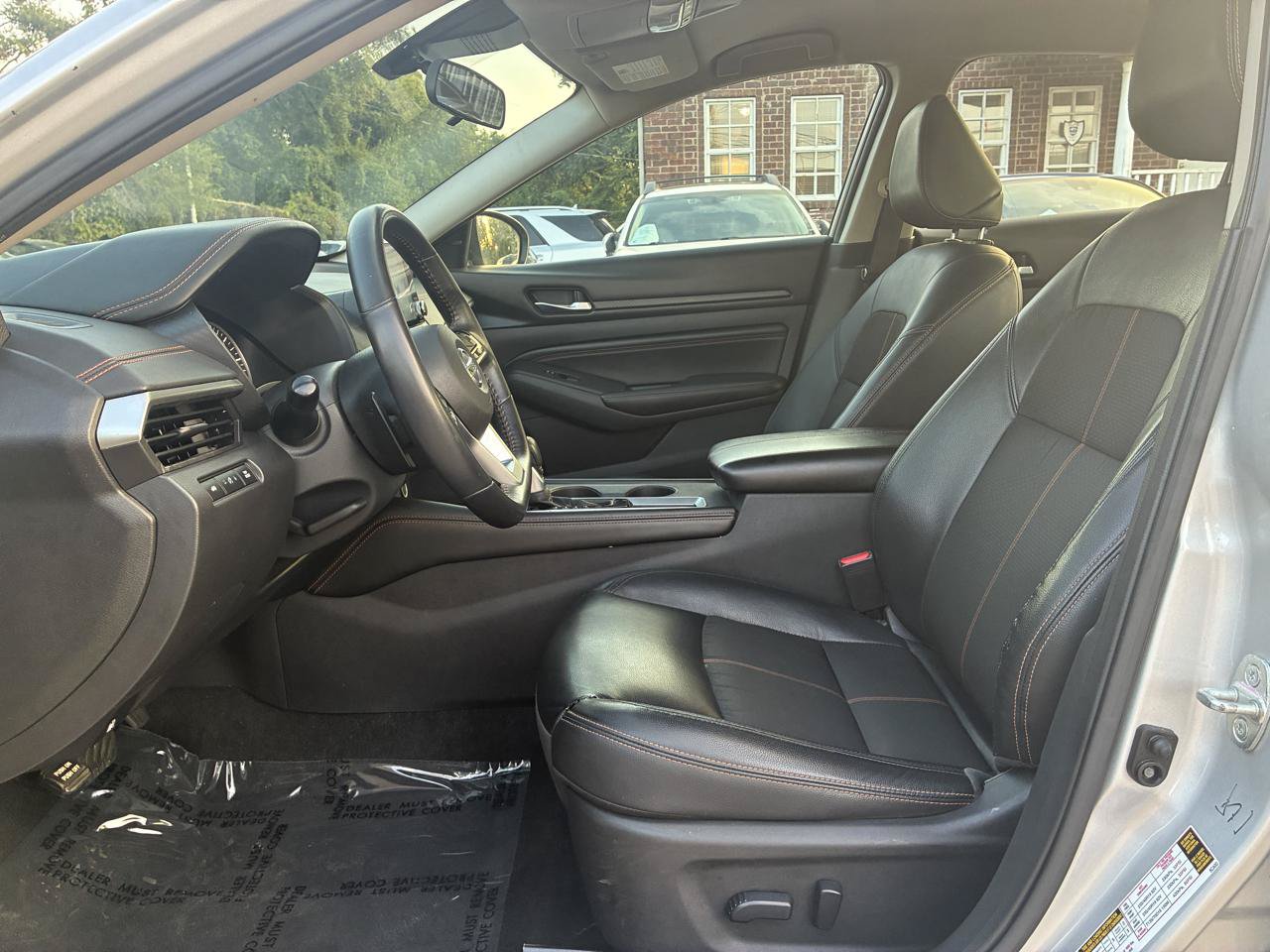 Used 2021 Nissan Altima 2.5 SR FWD image 14