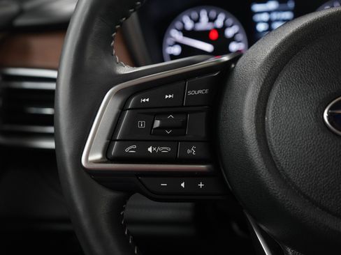 Used 2025 Subaru Outback Touring w/ Popular Package #2 image 25