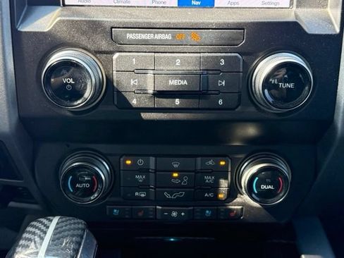 Used 2019 Ford F150 Raptor w/ Equipment Group 802A Luxury AWD/4WD image 27