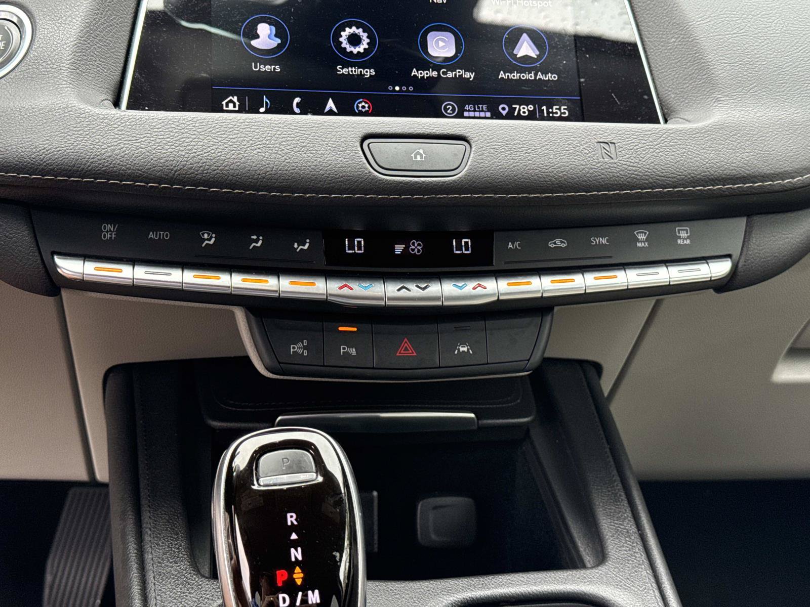 Used 2020 Cadillac XT4 Premium Luxury w/ Enhanced Visibility Package FWD image 21