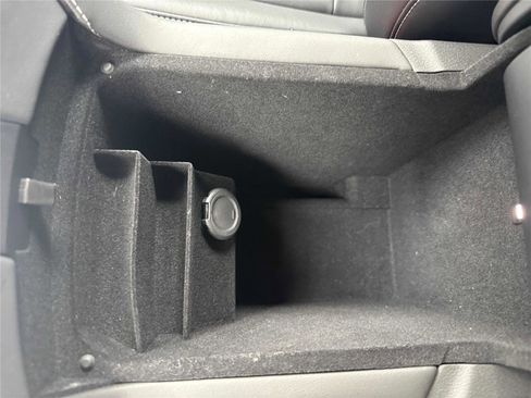 Certified 2025 INFINITI QX60 Luxe w/ Black Edition image 23