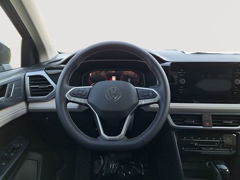 New 2025 Volkswagen Taos SEL image 22