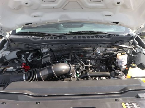 Used 2023 Ford F250 XL w/ XL Chrome Package RWD image 12