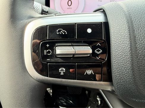 Used 2026 Genesis GV70 2.5T Select AWD/4WD image 15