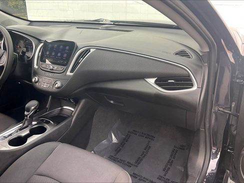Used 2023 Chevrolet Malibu LT image 21