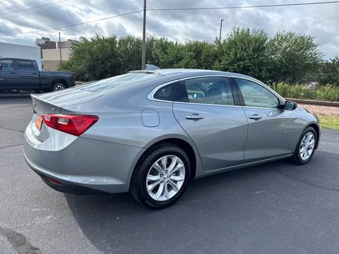 Used 2025 Chevrolet Malibu LT FWD image 5