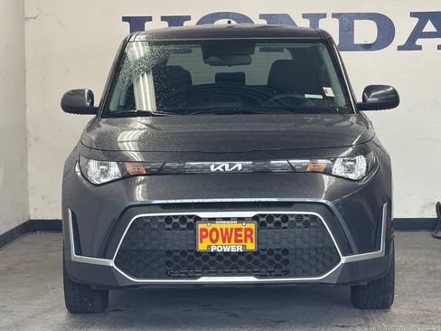 Used 2023 Kia Soul LX w/ LX Technology Package FWD image 8