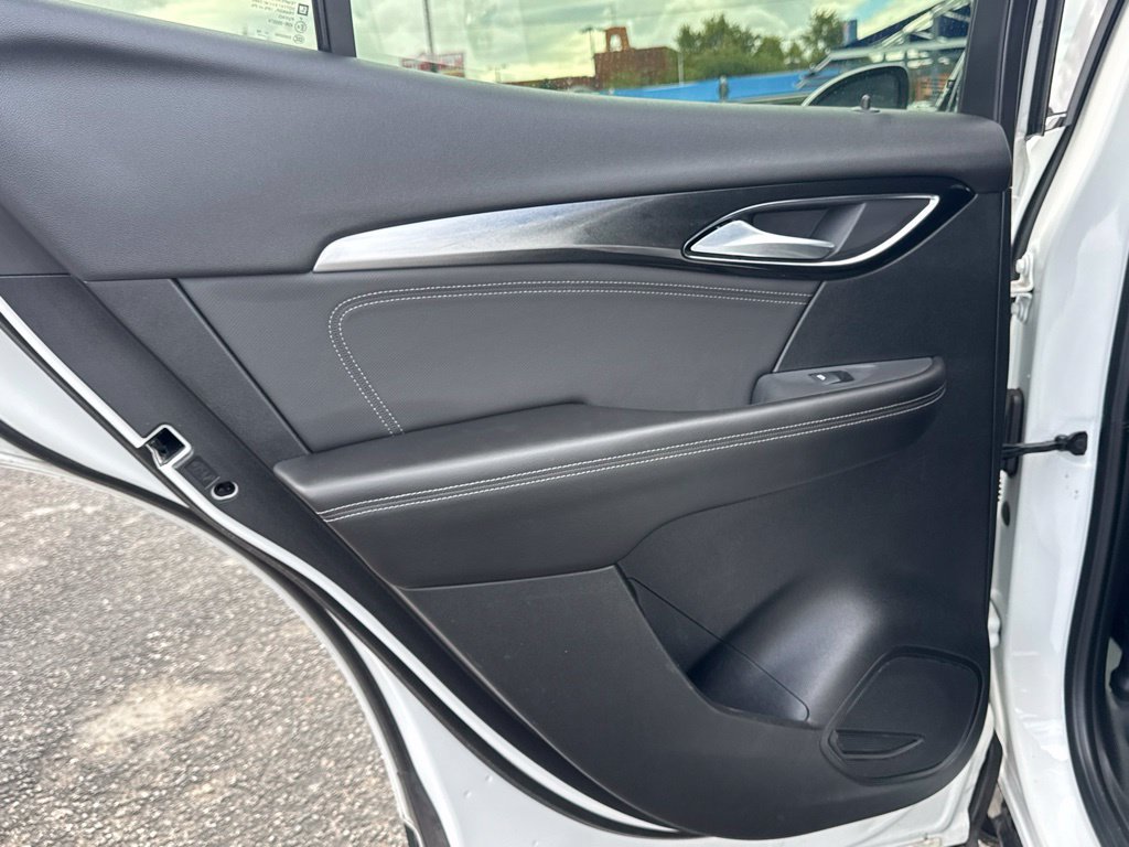 Used 2024 Buick Envision Preferred AWD/4WD image 14