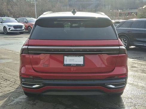 Certified 2024 Lincoln Nautilus Reserve AWD/4WD image 5