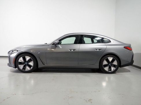 Used 2023 BMW i4 eDrive40 RWD image 9