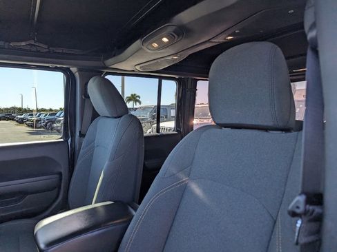 Used 2024 Jeep Wrangler Willys image 20