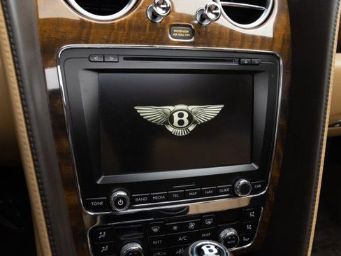 Used 2016 Bentley Flying Spur V8 image 34