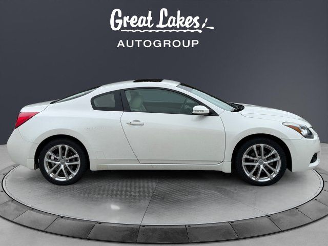 Used 2011 Nissan Altima 3.5 SR FWD image 6