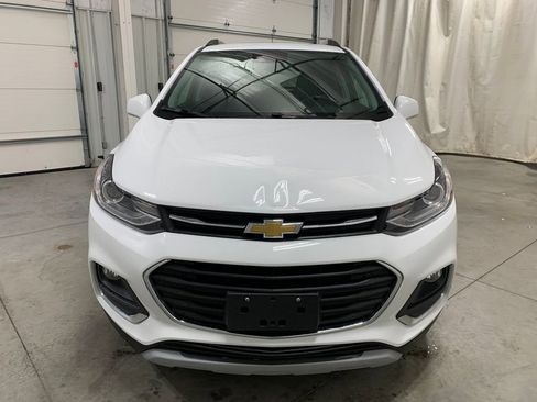 Used 2020 Chevrolet Trax Premier w/ LPO, Cargo Package image 15