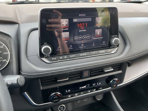 Certified 2023 Nissan Rogue SV image 13