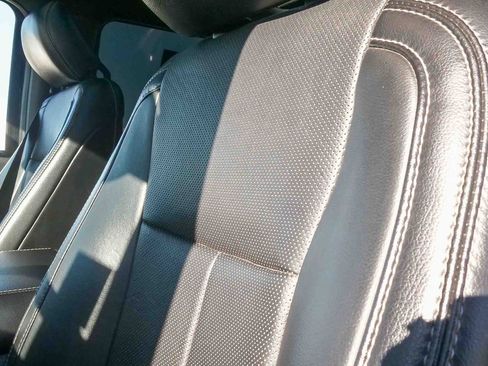 Used 2018 Ford F150 Lariat w/ Equipment Group 502A Luxury image 22