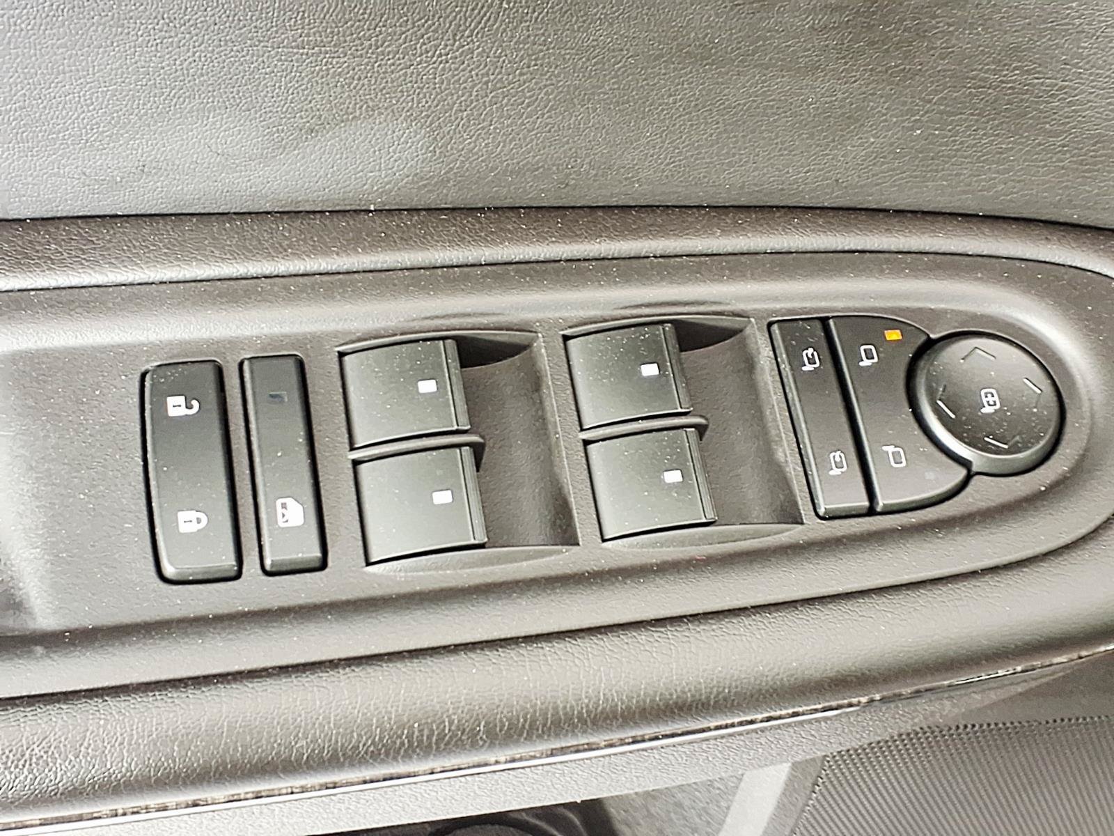 Used 2014 GMC Acadia SLT w/ Technology Package AWD/4WD image 14