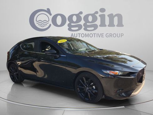Used 2024 MAZDA MAZDA3 s FWD image 7