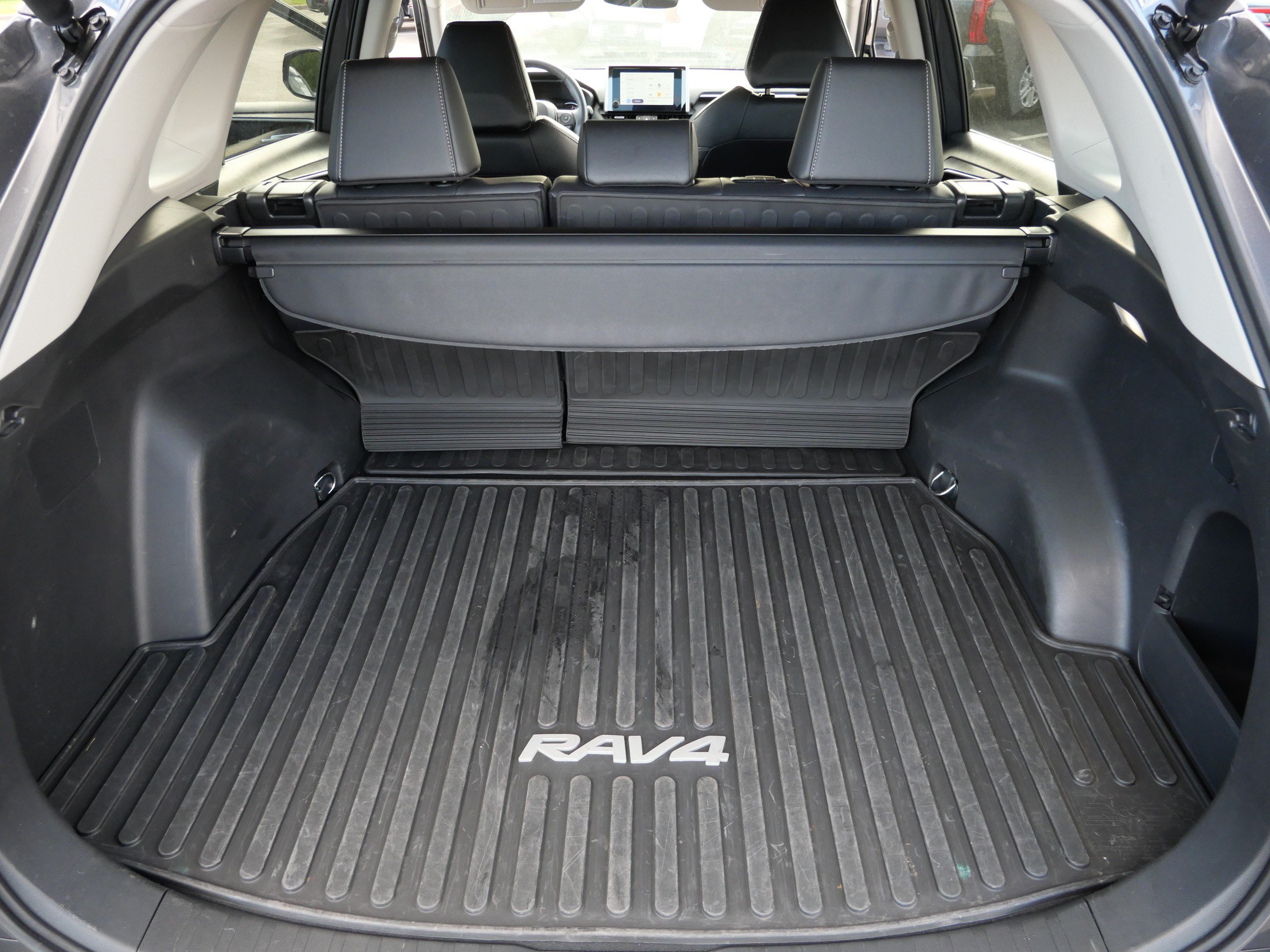 Certified 2025 Toyota RAV4 XLE Premium w/ Weather Package AWD/4WD image 18