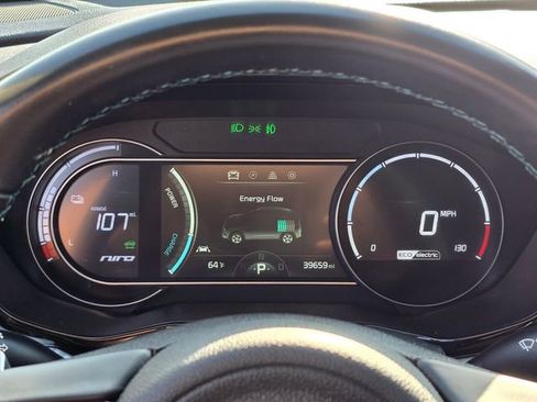 Used 2021 Kia Niro EX Premium FWD image 25