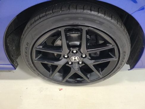 Used 2023 Honda Civic Sport image 32
