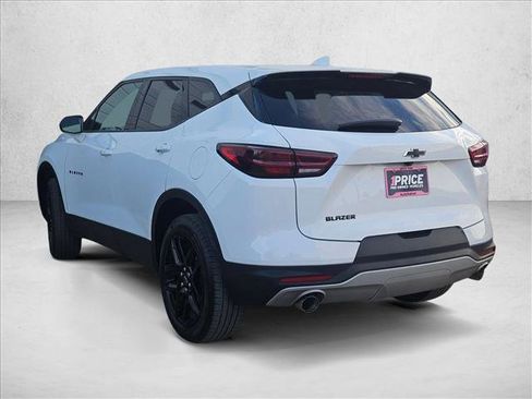 Used 2023 Chevrolet Blazer LT image 6