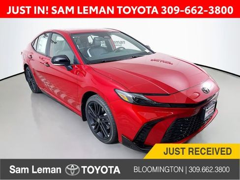 New 2026 Toyota Camry Hybrid AWD/4WD image 1